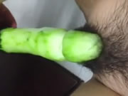 Endonezyalı Kız Mastürbasyon Salatalık Kullanımı