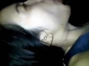 Malezyalı kız arkadaşı oral seks